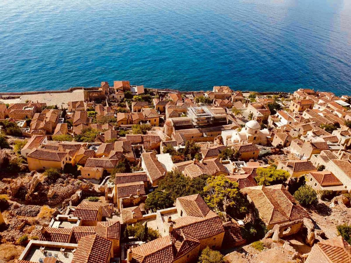 Ritsos Family Apartment Monemvasia Bagian luar foto