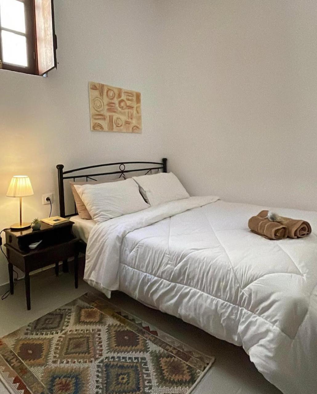 Ritsos Family Apartment Monemvasia Bagian luar foto